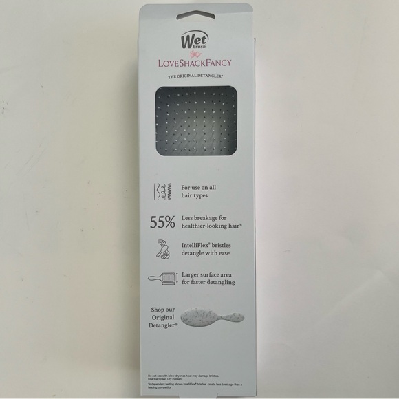 Wet Brush x LoveShackFancy Paddle
Detangler Hair Brush - Picture 3 of 6